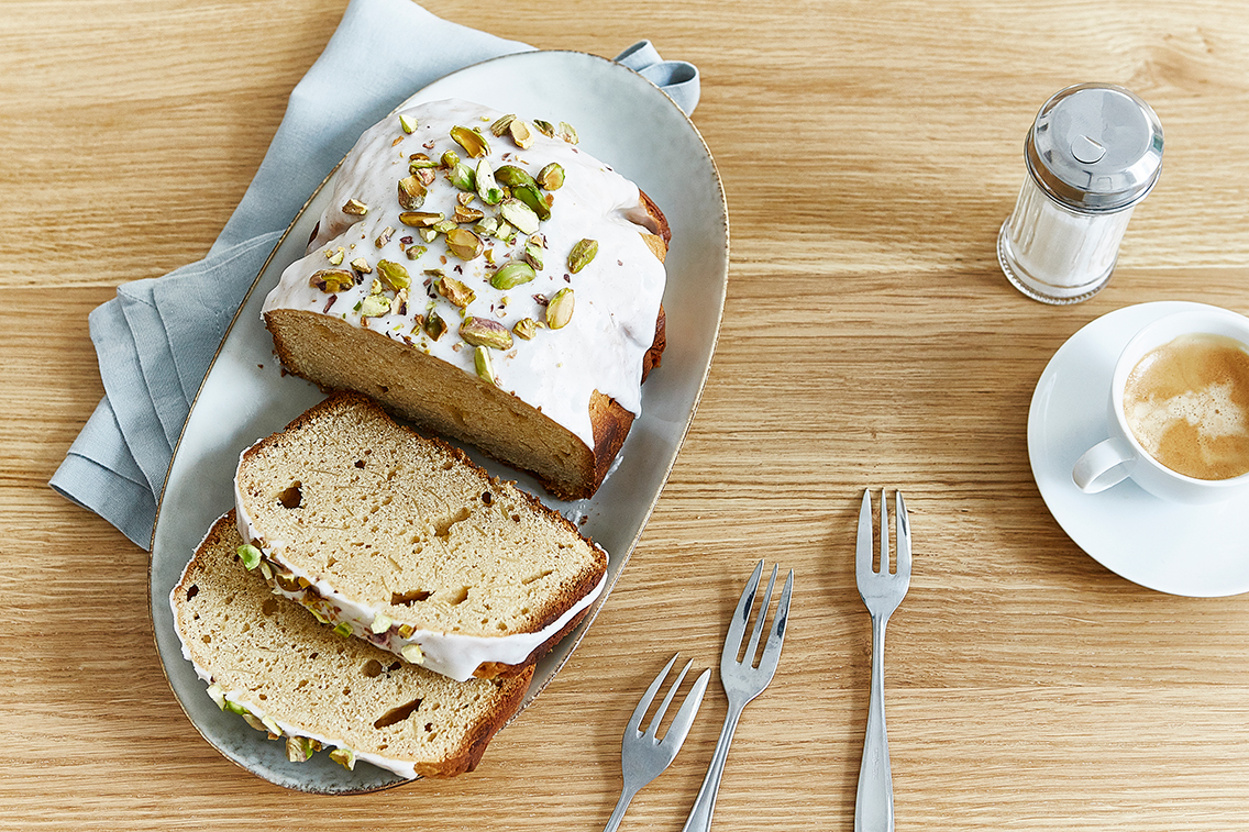 Spice Cake with Icing and Pistachios Recipe | Panasonic Experience Fresh