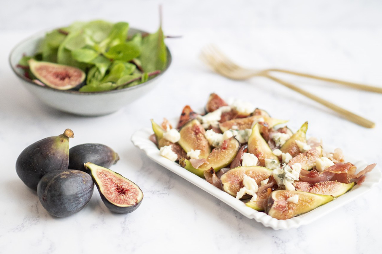 Figs with prosciutto and roquefort Recipe | Panasonic Experience Fresh