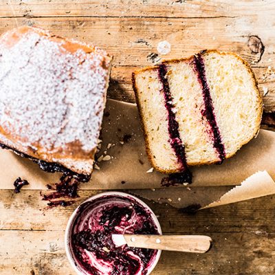 Yeast Cake filled with Berry Jam Recipe