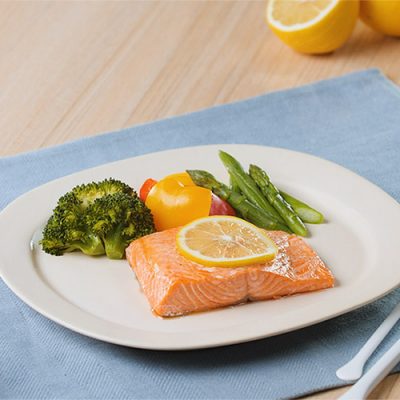 Steamed Salmon with Asparagus, Broccoli and Bell Peppers Recipe