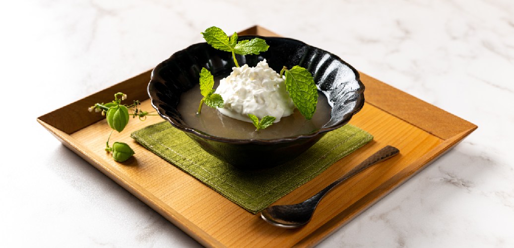 Japanisches Dessert mit Birne