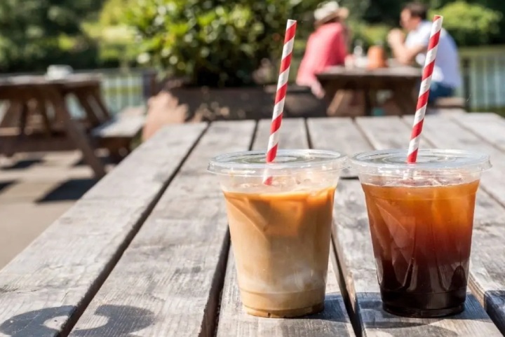 Cold Brew Kaffee: Das Getränk für heiße Tage