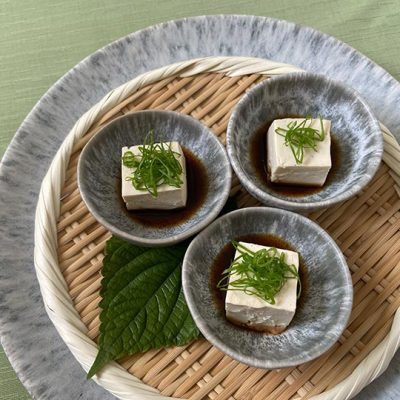Tofu al vapore con ponzu
