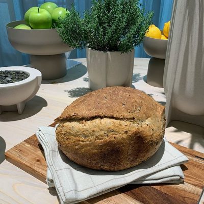Cripsy Spelt Bread with Seeds Recipe