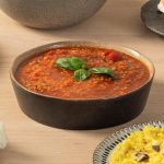 Recept voor bulgursoep met tomaat, basilicum en citroen
